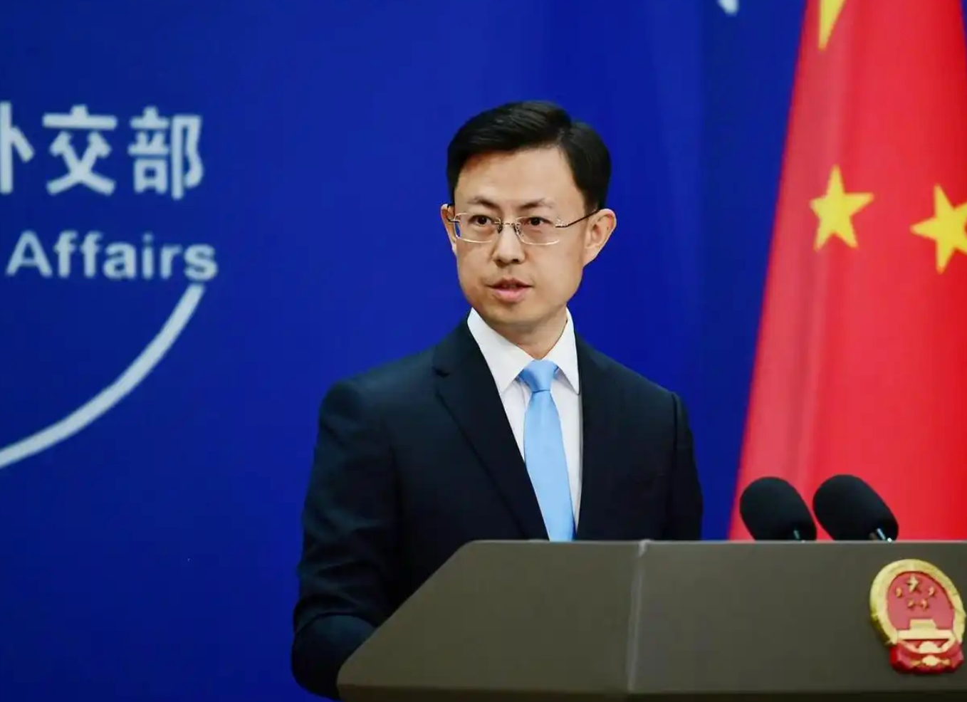 美国水蝮蛇窃密设备伪装成键盘