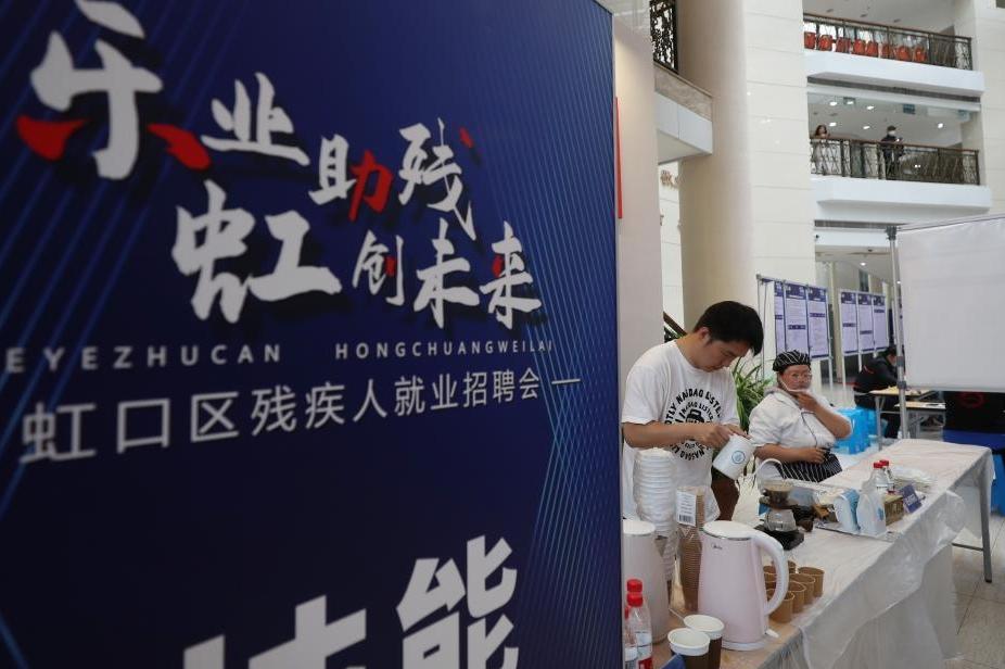 韩国激情电影_片多多电影电视剧影视剧情侣